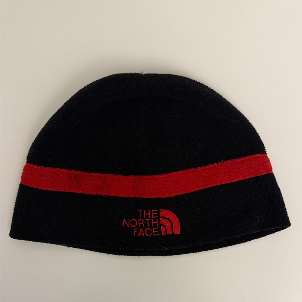 The North Face Black Beanie with Red Stripe ONE SIZE